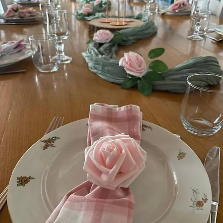 Le Goluret & Table D'hotes - Espace Bien Etre Couvignon