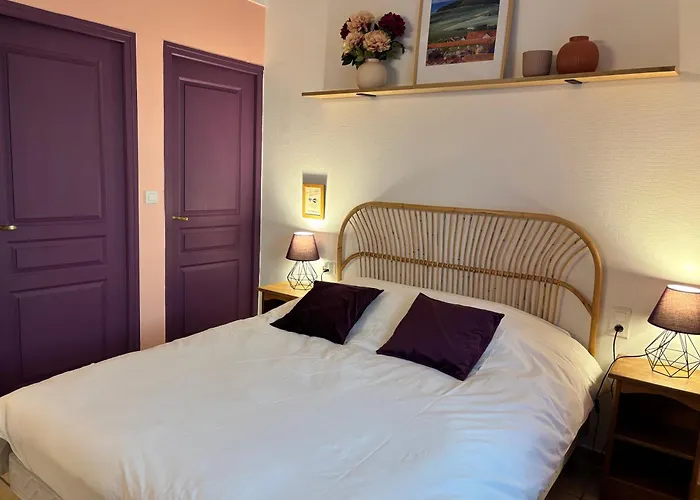 Le Goluret & Table D'hotes - Espace Bien Etre 3* Couvignon